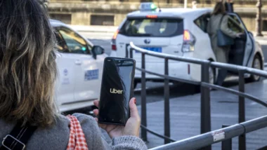 carros autônomos Uber