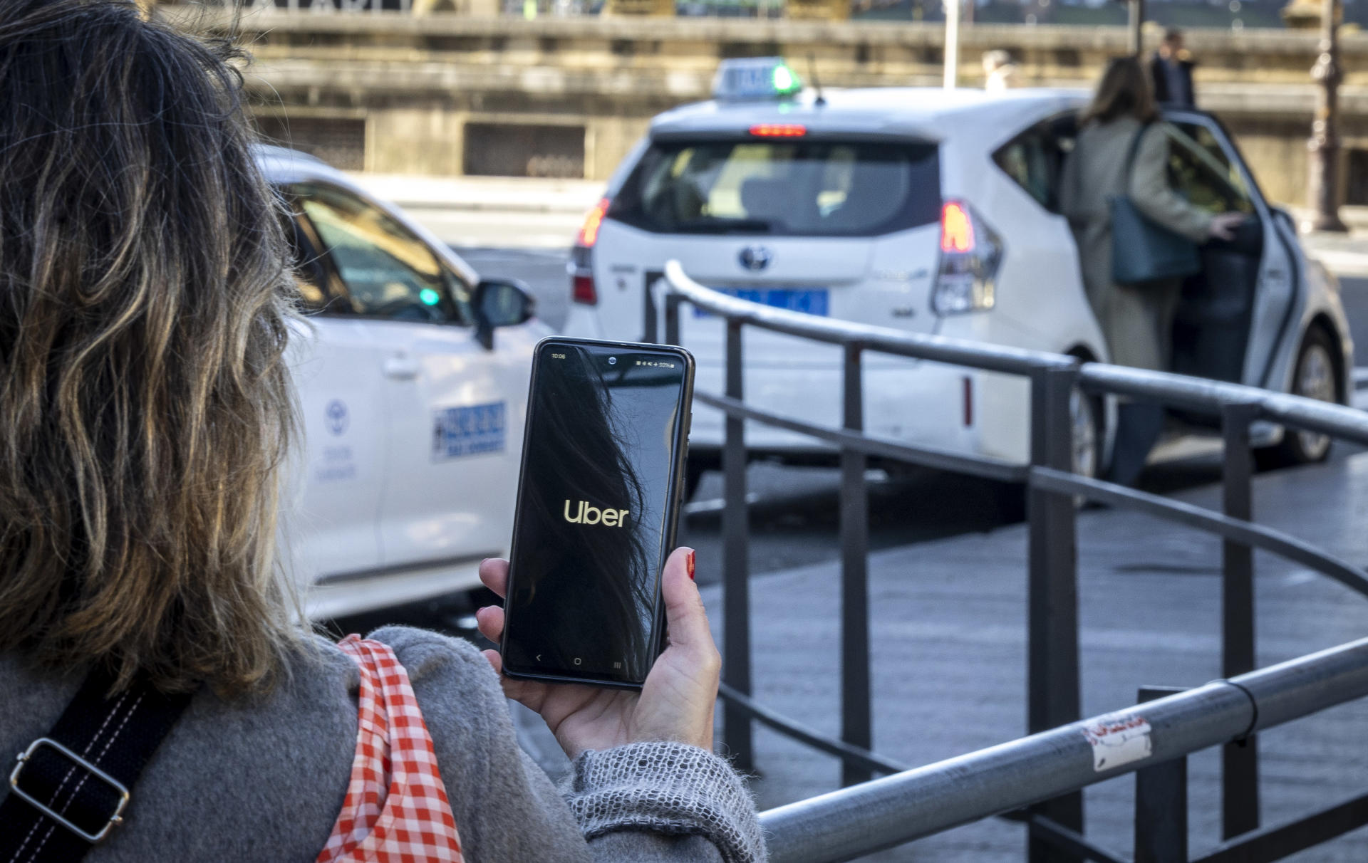 Uber deixa Brasil de fora da primeira onda de carros autônomos. Saiba por quê