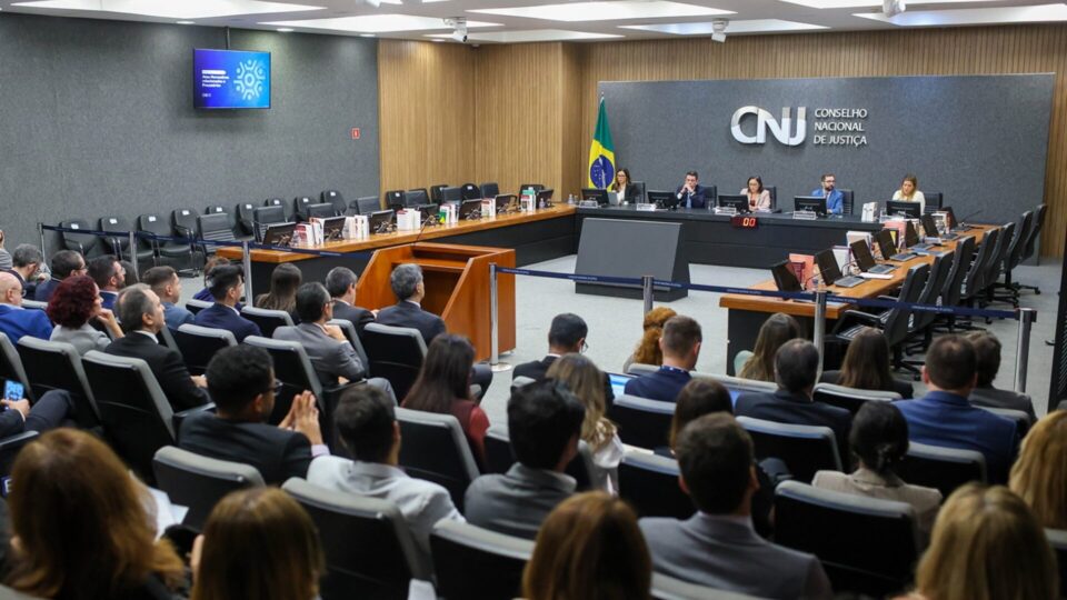 Venda de precatórios entra em debate no CNJ em meio a filas que chegam a décadas