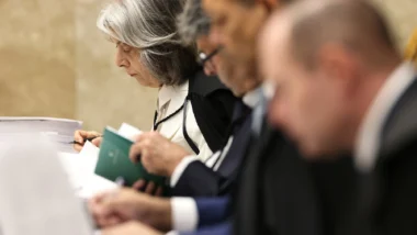 Cármen Lúcia STF