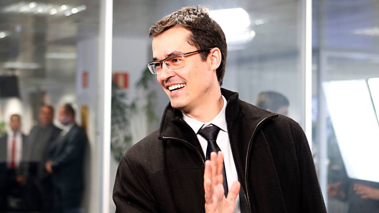 Deltan Dallagnol continua candidato e com nome na urna: entenda a decisão do TSE
