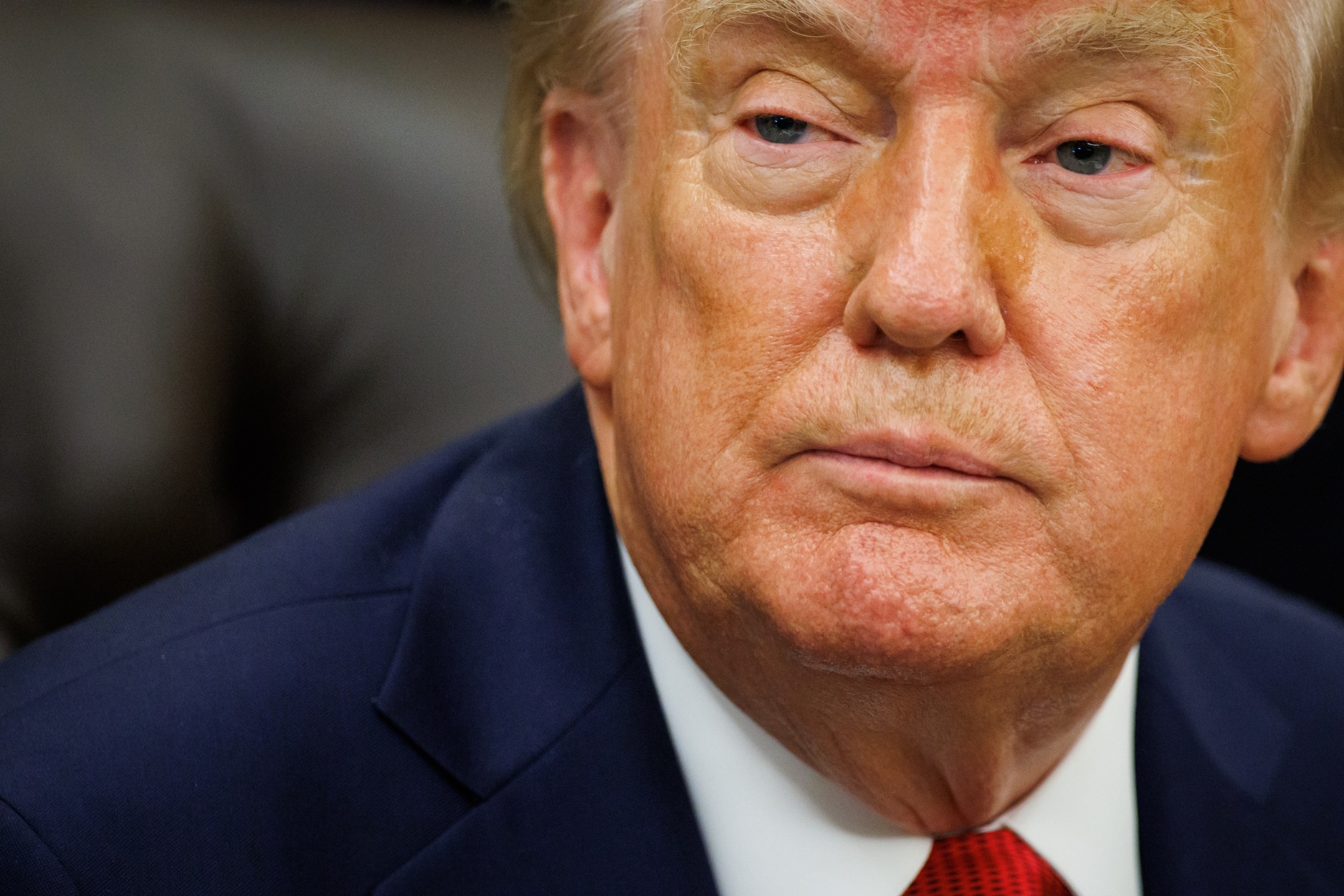 Trump cogita “eliminar” o Irã, mas não descarta chegar a um acordo