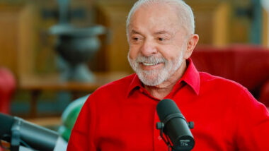 Bispos reagem às declarações de Lula sobre o celibato e a ordenação de mulheres na Igreja Católica.
