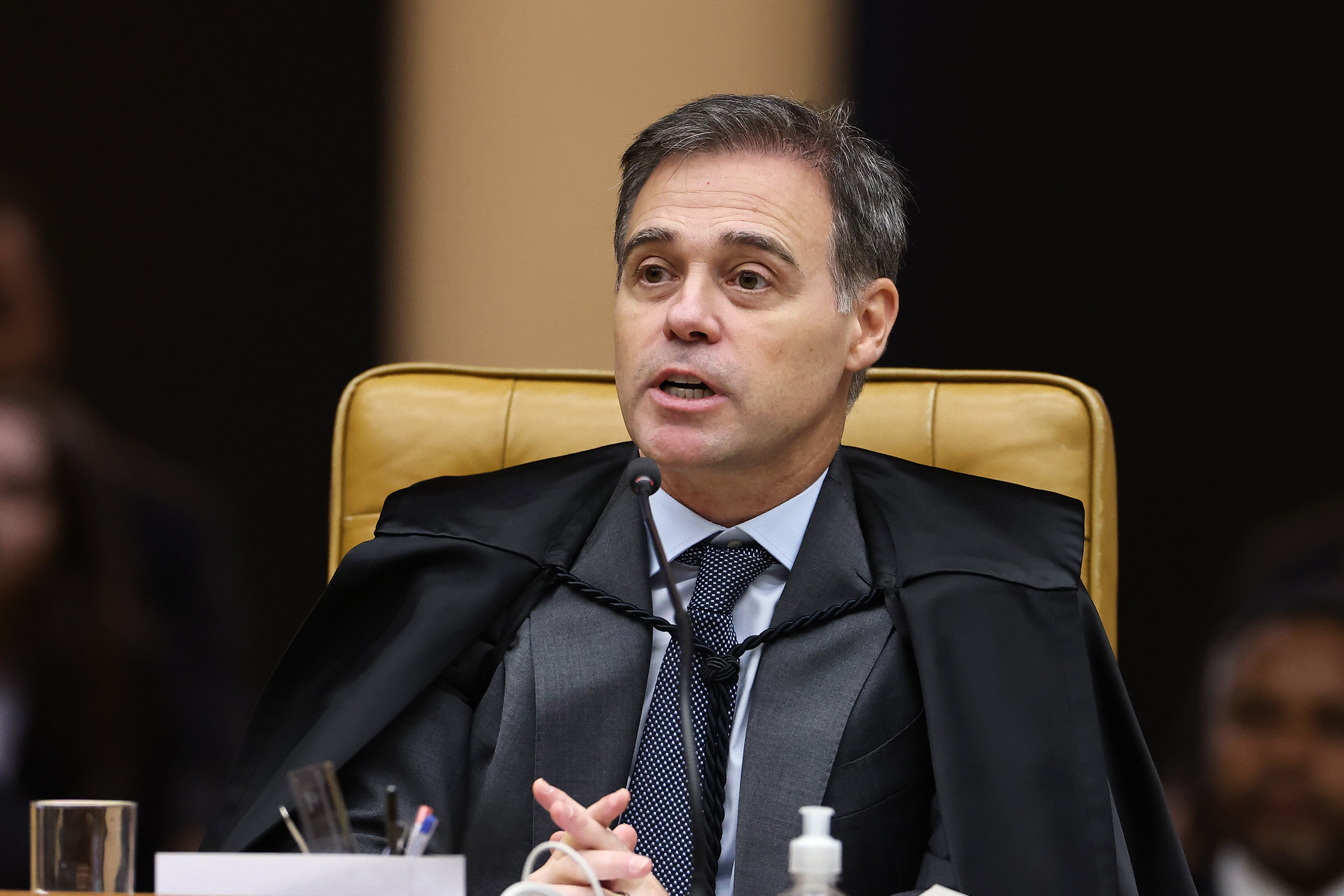 Primo de Vorcaro pede que Fachin devolva caso a Mendonça para rever prisão