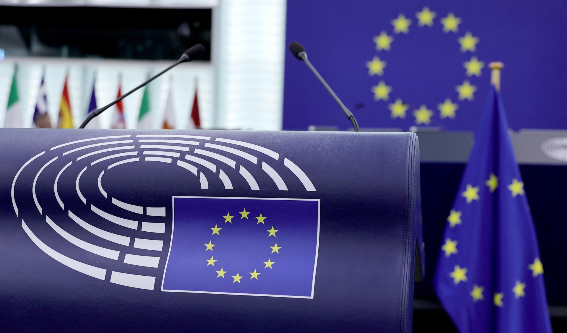 Eurodeputados pedem à UE que analise sanções contra Moraes e monitore eleição no Brasil