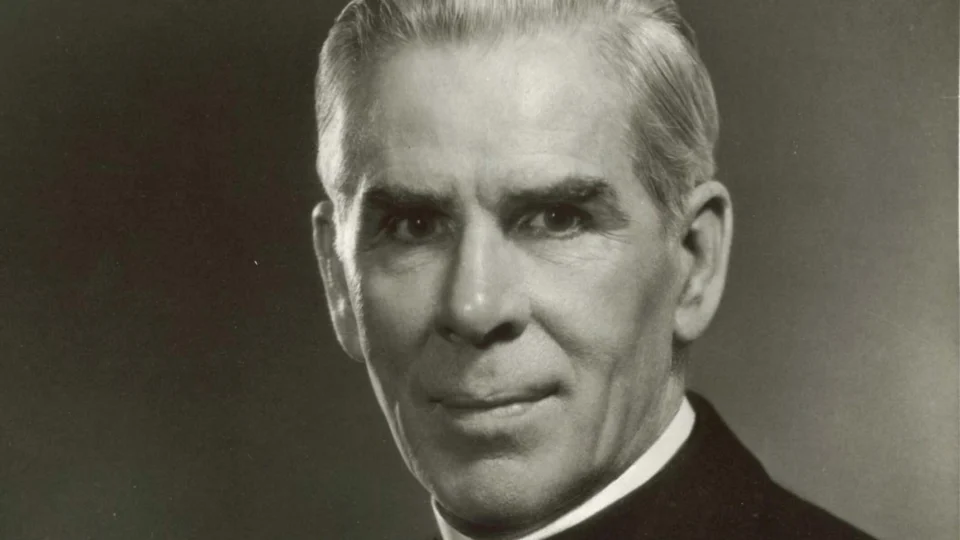 Fulton Sheen: trabalho inovador na televisão.