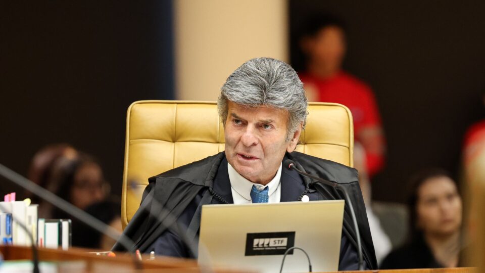 STF reafirma aplicação da Lei da Ficha Limpa a condenações antigas por homicídio e crime sexual