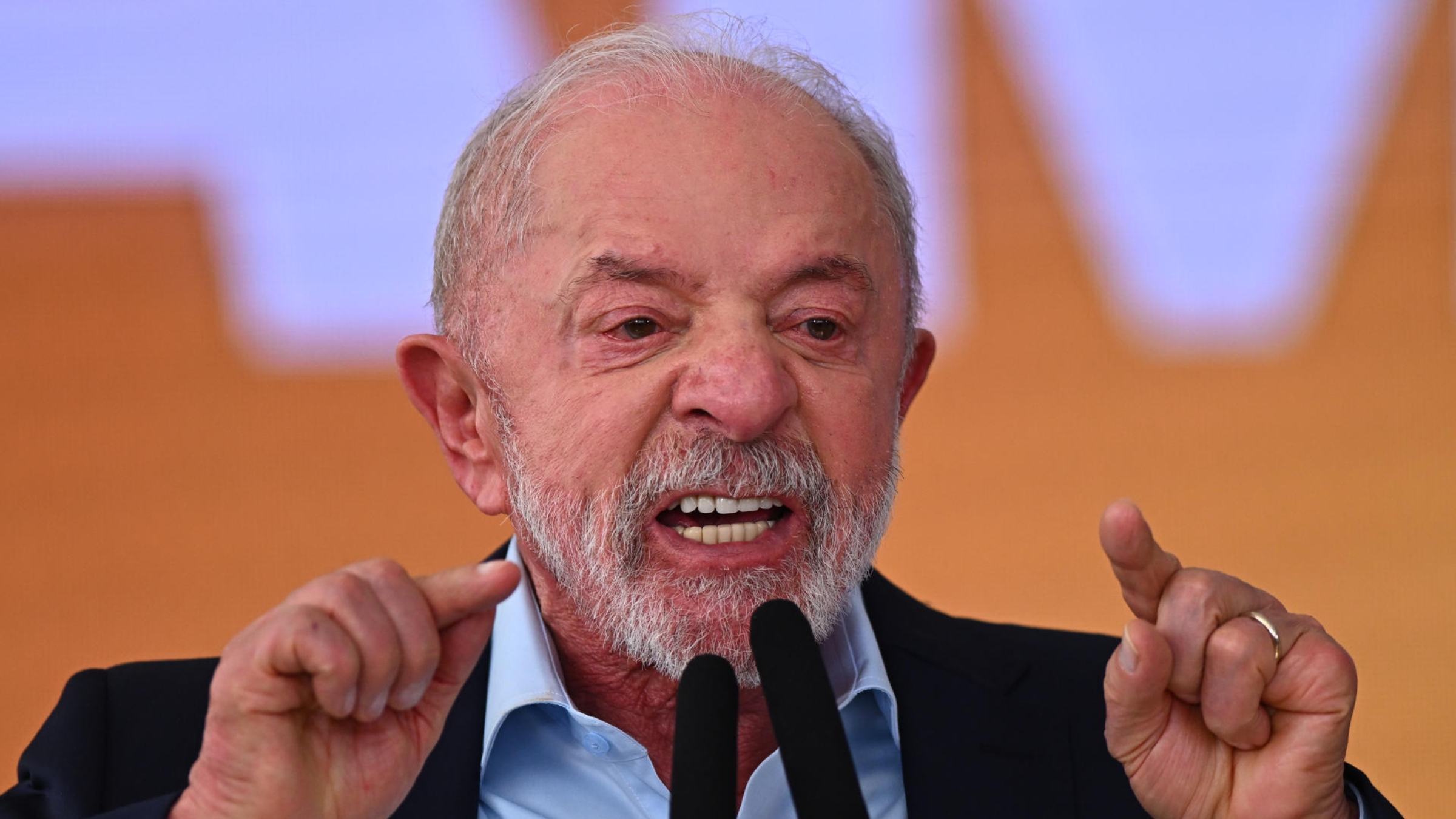 Lula promete acabar com as bets e diz que clubes terão de se adaptar