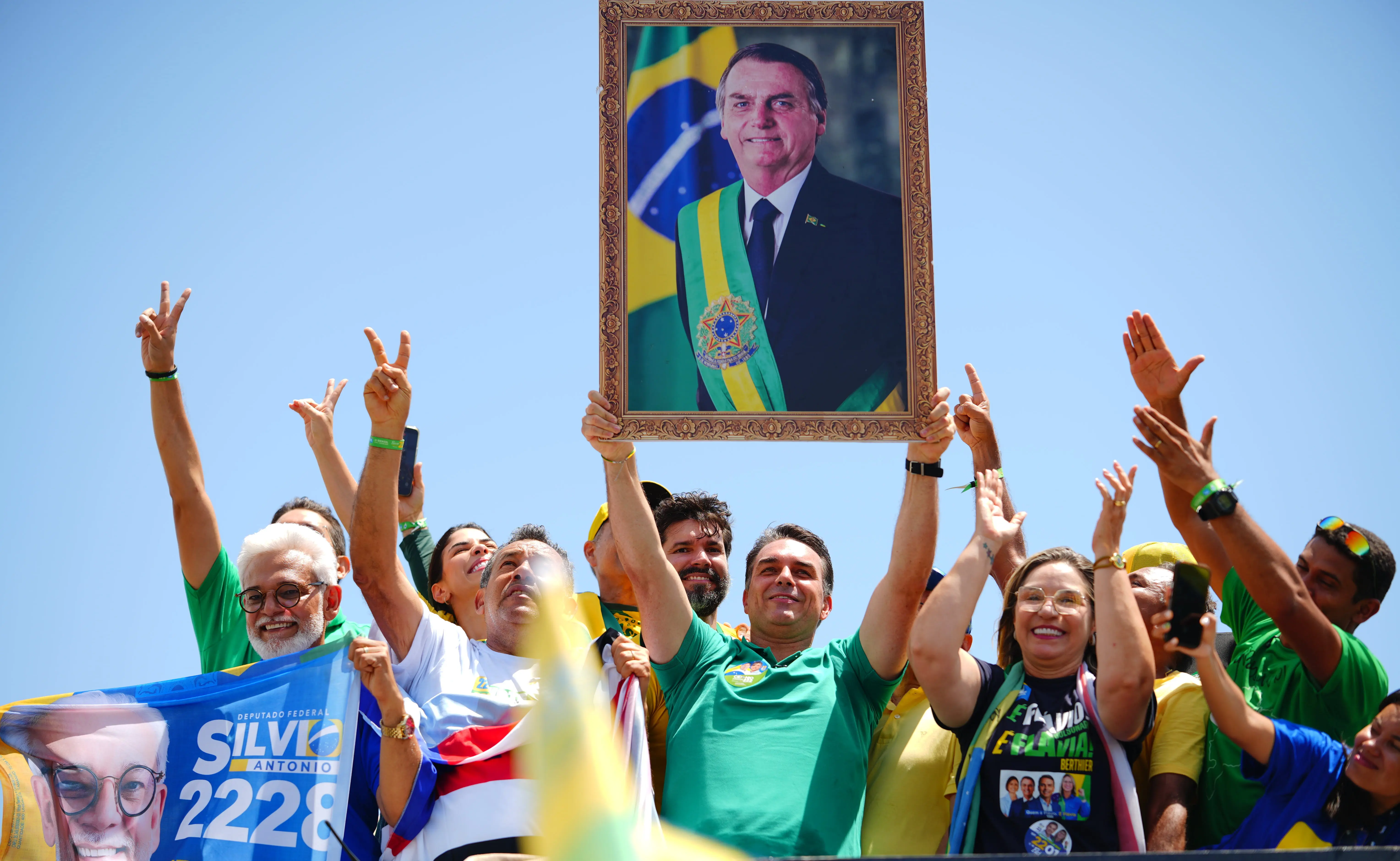 No Distrito Federal, a Justiça voltou atrás na determinação que havia suspendido uma propaganda de Michelle Bolsonaro (PL).