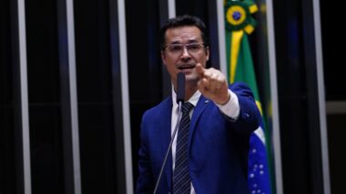 TRE-PR manda Deltan Dallagnol desativar Instagram