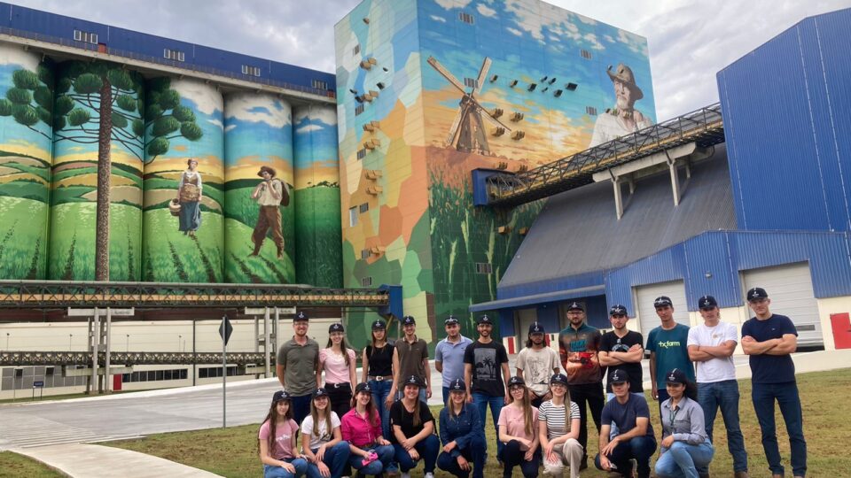Brasileiros buscam o modelo de cooperativas para impulsionar novos negócios
