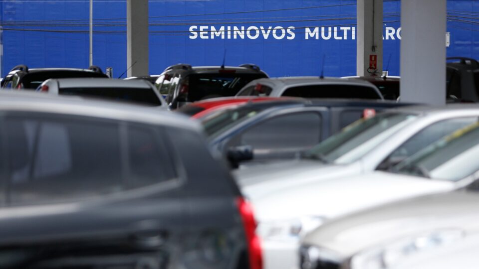 Vai deixar o carro em uma revenda? Nova regra muda venda por consignação