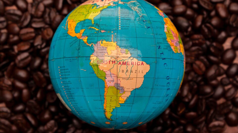 Ida de grandes indústrias ao Paraguai atrai empresários, mas conta pode não fechar para todo negócio