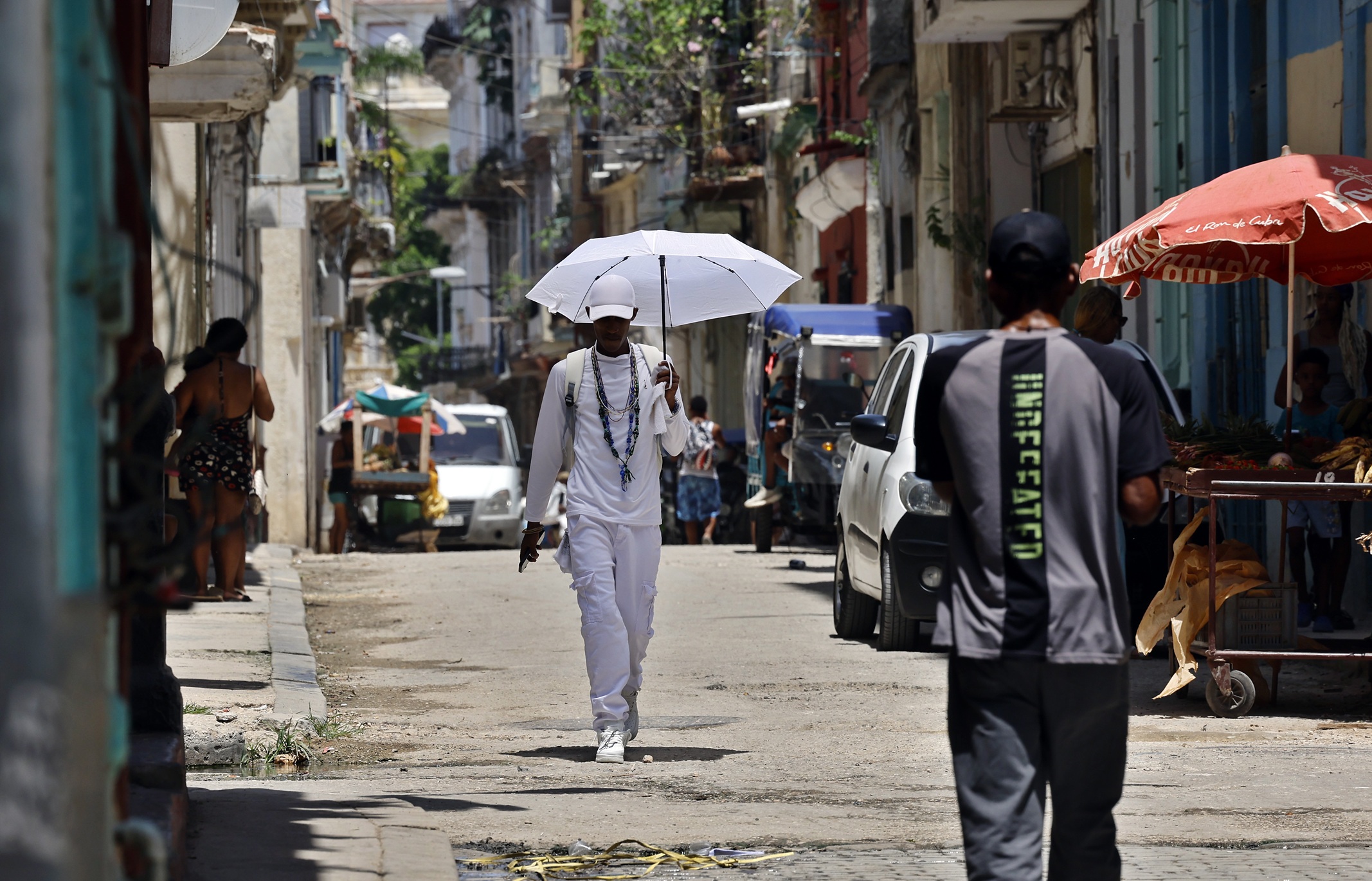 Queda histórica do turismo pressiona ainda mais o regime de Cuba
