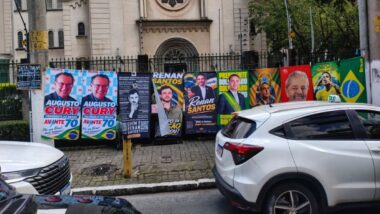 Data-Toalha, venda de toalhas de candidatos