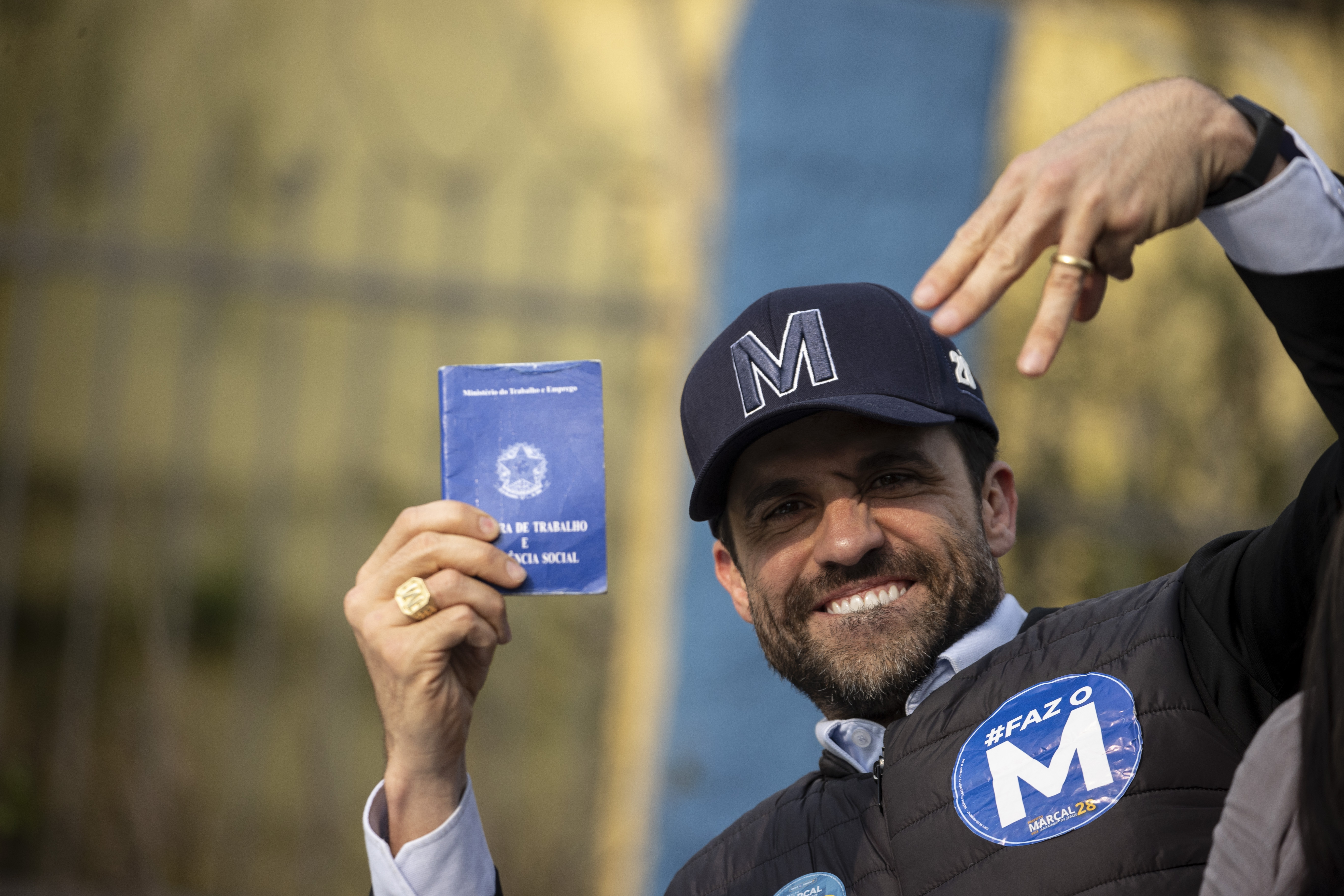 Marçal é condenado a pagar R$ 10 mil por soprar farinha em rosto de adversário
