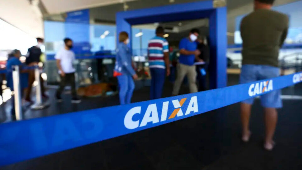 TST manda manter 60% do efetivo por agência da Caixa durante greve