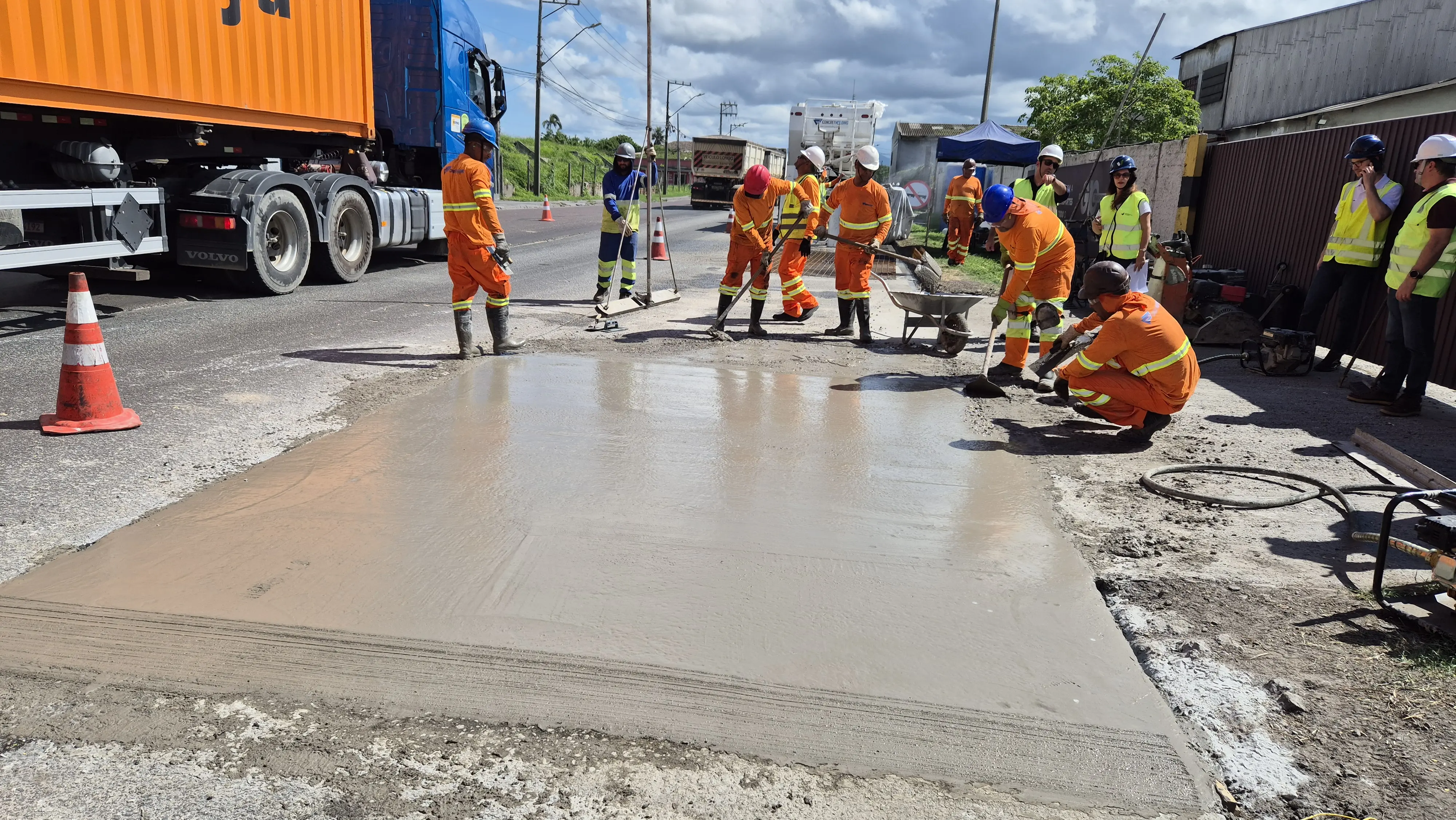 Novo cimento para pavimentos de concreto permite reduzir o tempo de interdição em intervenções rodoviárias.