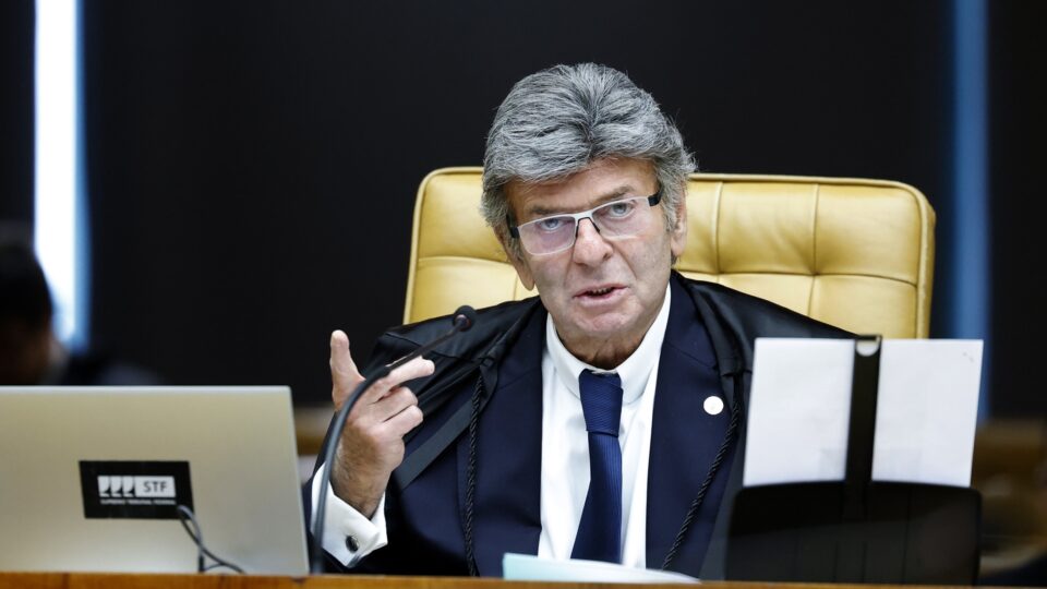 Decisão de Fux sobre Aparecida expõe abusos seletivos de Dino e Moraes