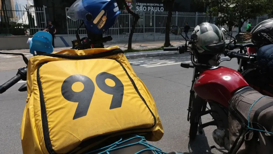 Decisão em primeira instância já havia considerado irregular cláusula que citava expressamente a concorrente.