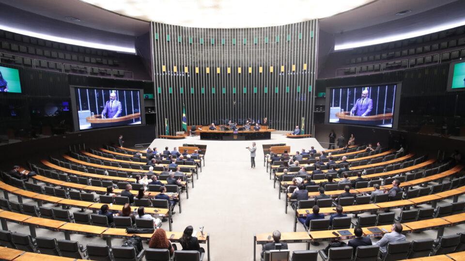 Nova bancada do PL deixa Hugo Motta com dias contatos na presidência da Câmara