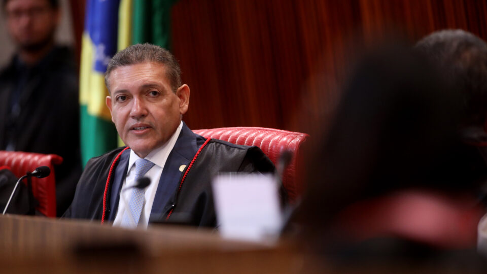 Nunes Marques manda incluir Zema e candidatos do Novo em debates da Globo