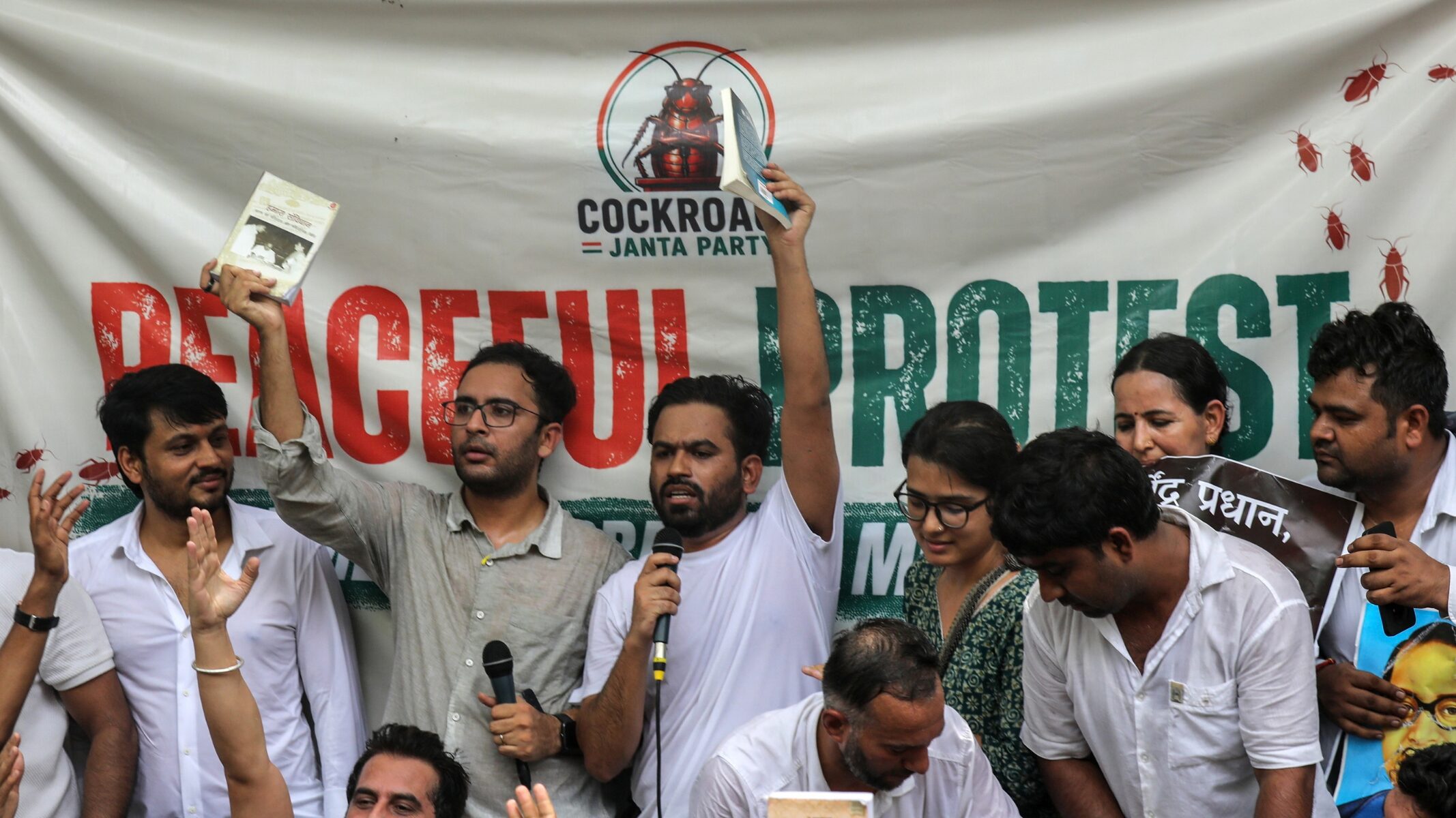 O que é a rebelião das “baratas”, que pode transformar a política da Índia