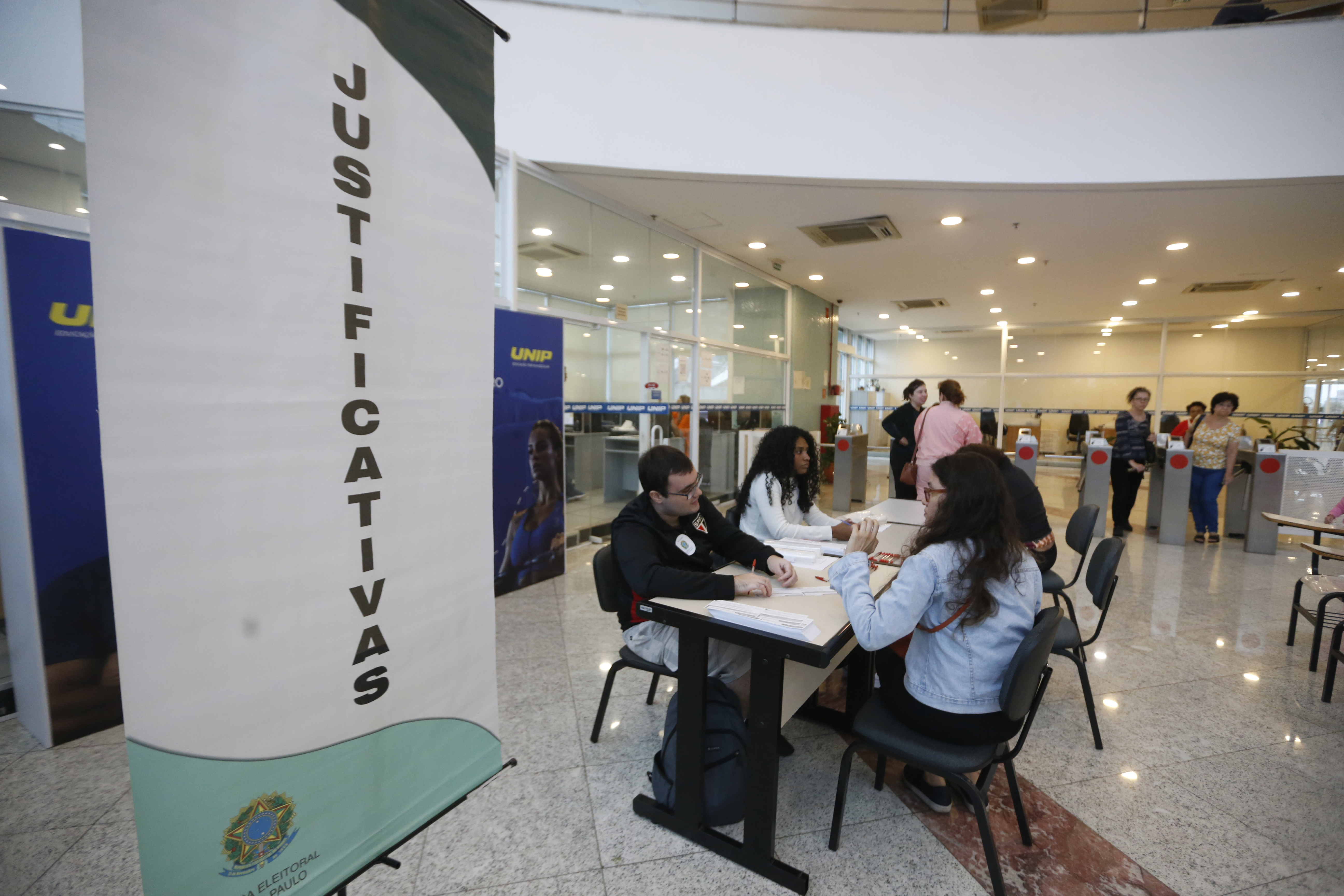 Como justificar o voto pelo e-Título nas Eleições 2026 