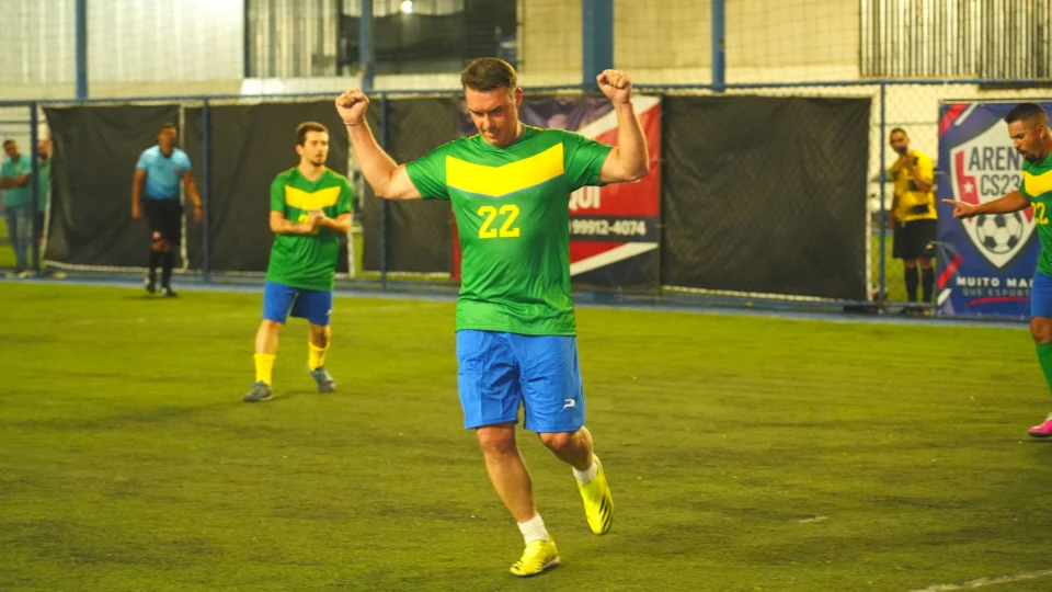 Flávio Bolsonaro futebol