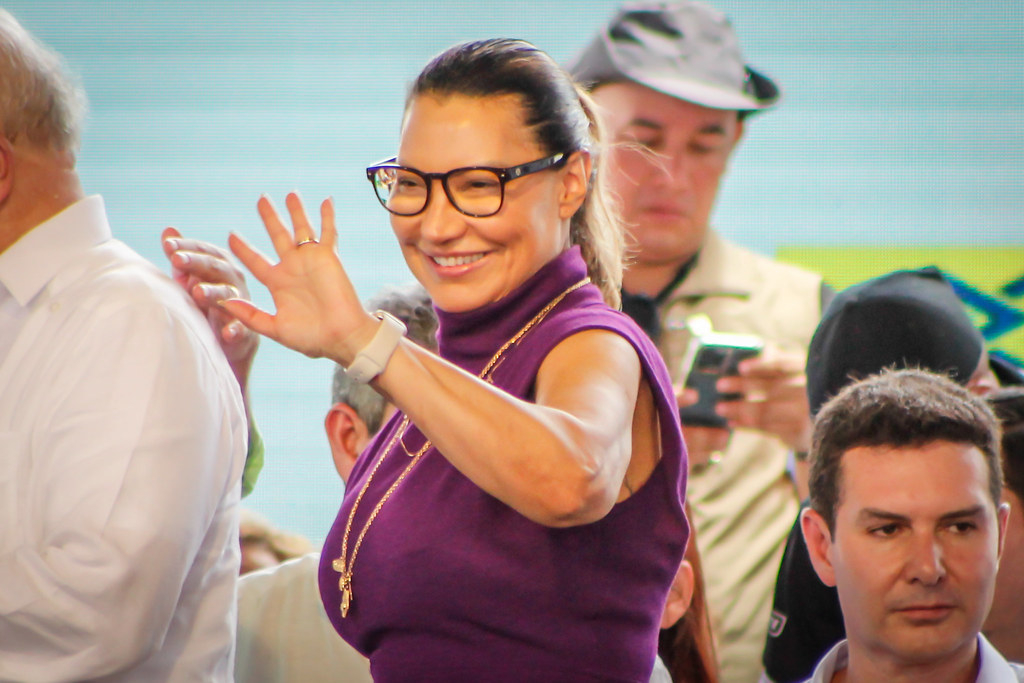 Janja: de articuladora da campanha à cantora gospel e defensora de Lula