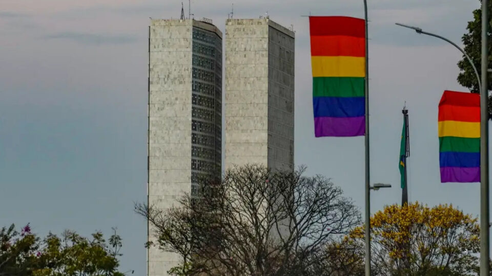 Três partidos de esquerda não atingem cláusula de barreira e ficam sem Fundo Partidário