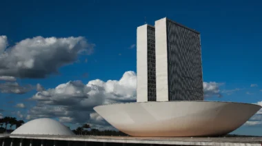 Ao todo, 184 candidatos ficaram na suplência após a eleição dos deputados federais pelo Paraná.