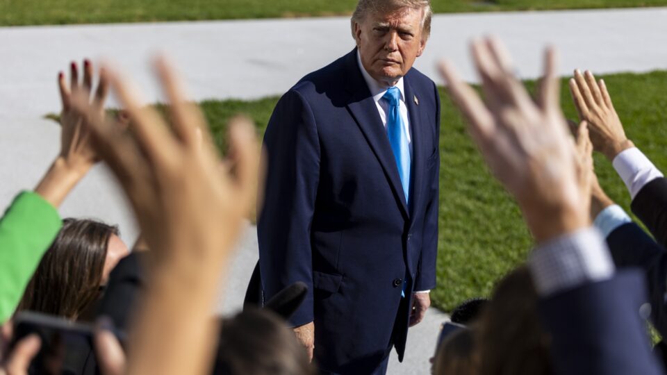 Trump classifica como “grande vitória” desempenho de Flávio no 1º turno contra Lula: “Incrível”
