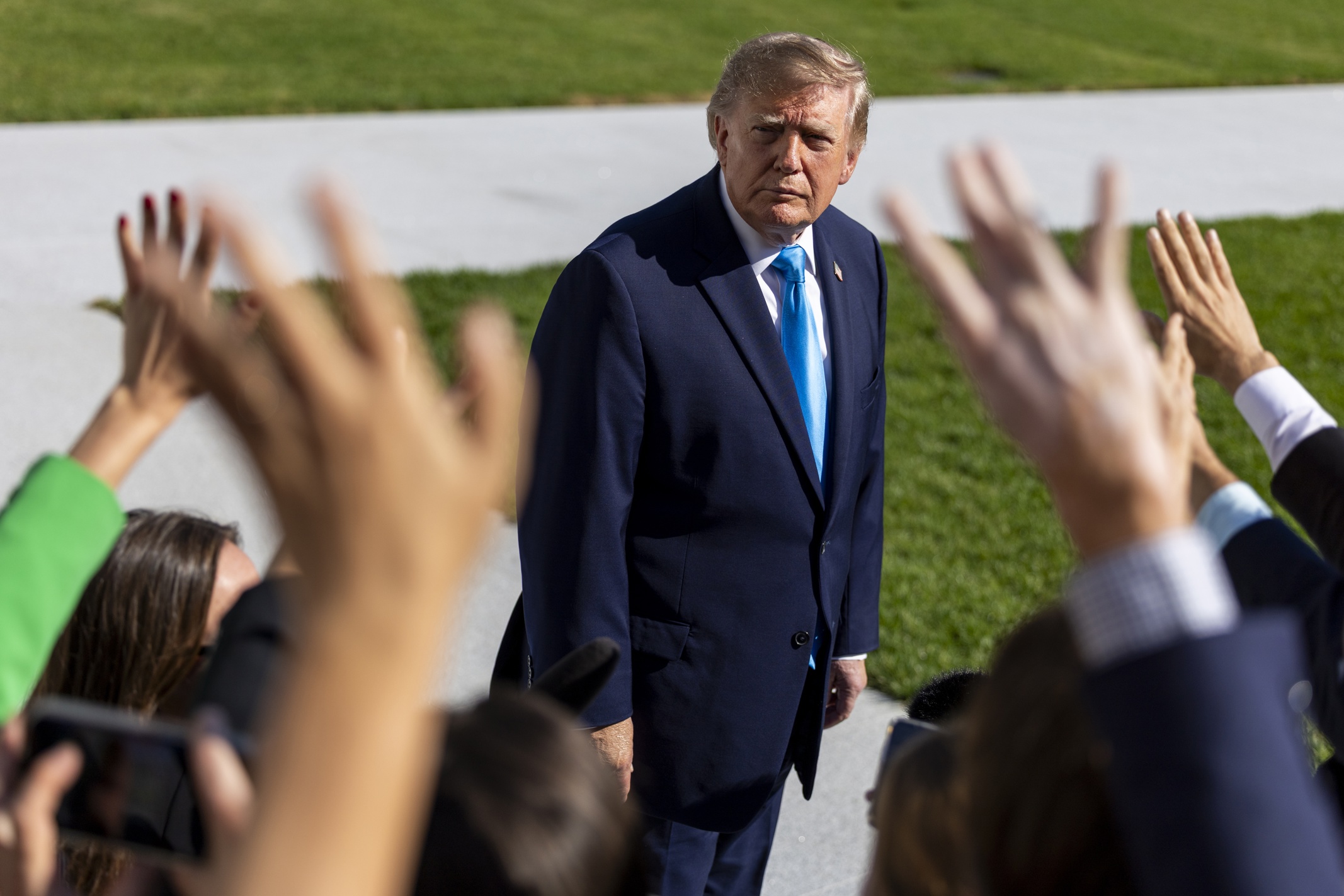 Trump classifica como “grande vitória” desempenho de Flávio no 1º turno contra Lula: “Incrível”