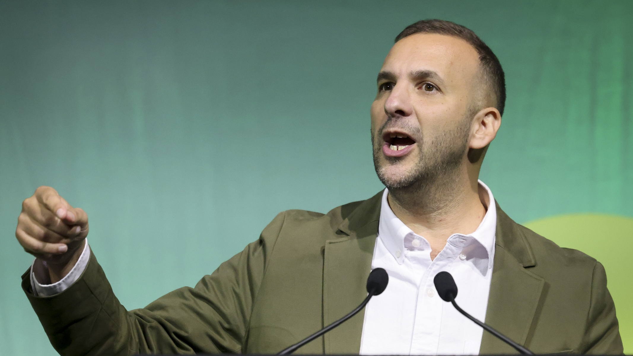 Partido Verde britânico declara que sionismo é uma forma de racismo e sofre sanções de Israel