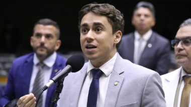 Nikolas Ferreira bancada