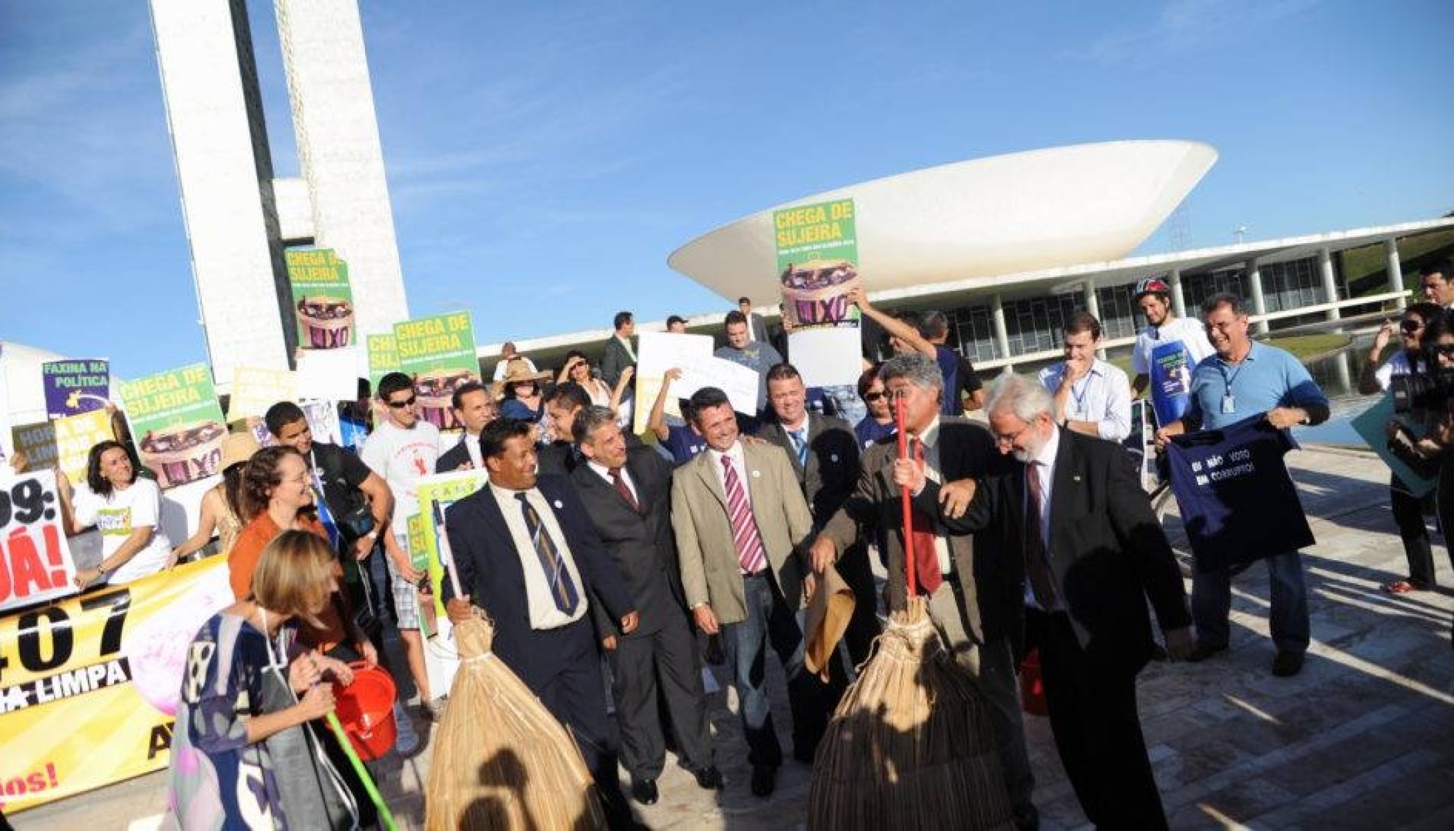 Lei da Ficha Limpa: o Congresso pode mudar uma lei que nasceu de iniciativa popular?