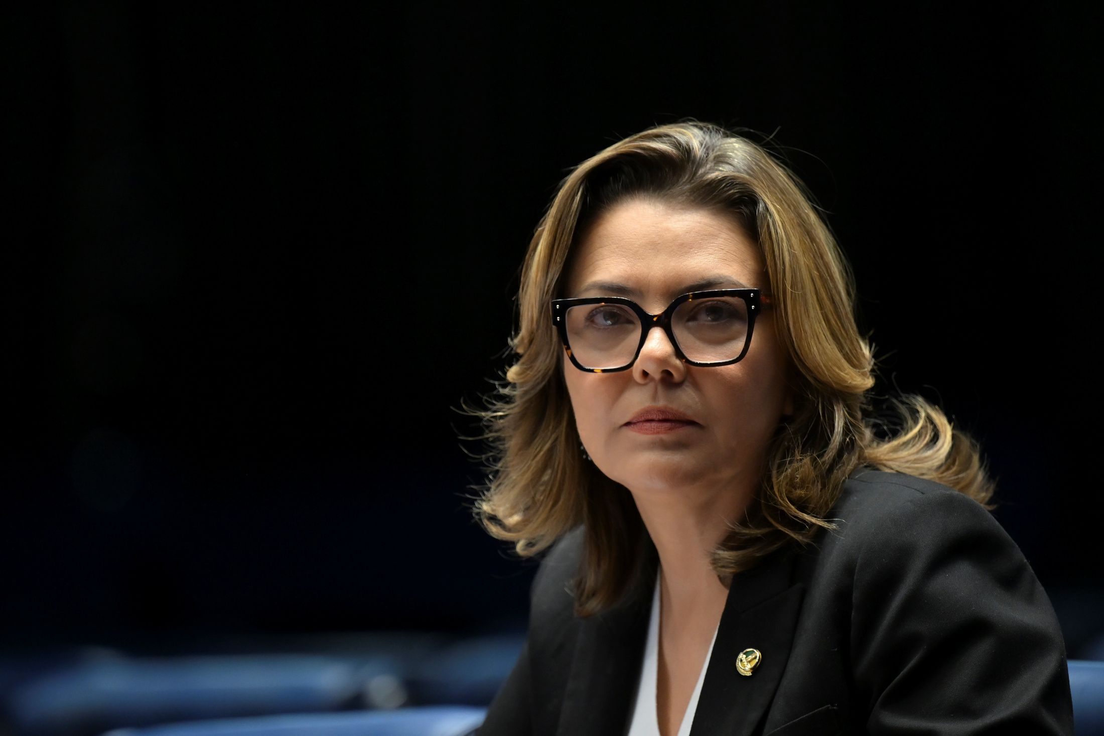 Após perder eleição, Leila do Vôlei pede licença de 4 meses e não volta ao Senado