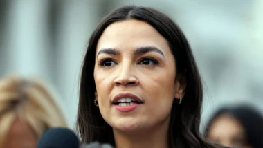 Deputada Alexandria Ocasio-Cortez: um dos rostos mais conhecidos do "socialismo democrático" nos EUA.