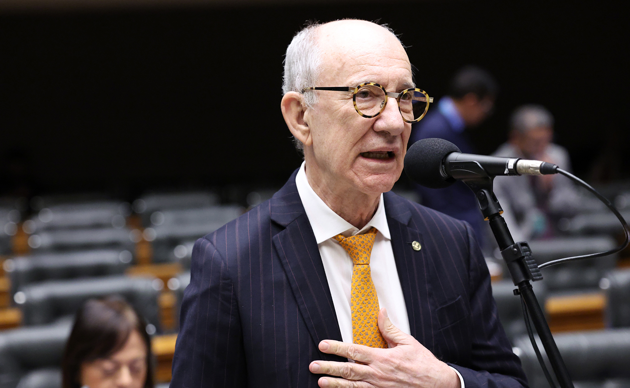 Ex-presidente do PT, Rui Falcão foi o deputado federal mais votado nas cadeias do Brasil.