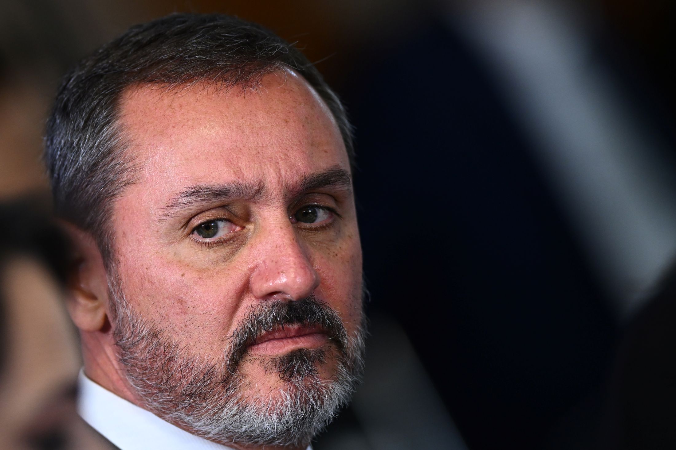 Flávio Bolsonaro pede investigação contra diretor-geral da PF por suposto uso político da corporação