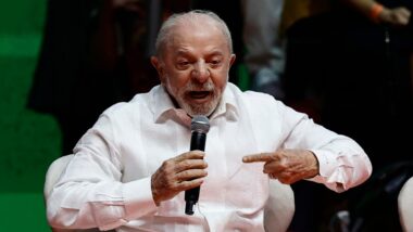 Manifestação pró-Lula na Avenida Paulista foi marcada por tumultos e depredação — mulheres também relataram ataques e ameaças