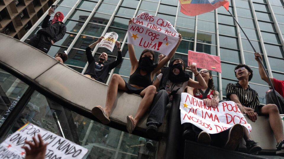 Fascistas e comunistas são a mesma coisa
