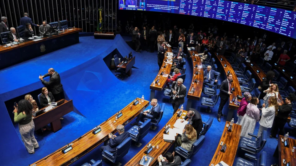 Senado aprova perdão de dívidas do MEI e aumento do teto