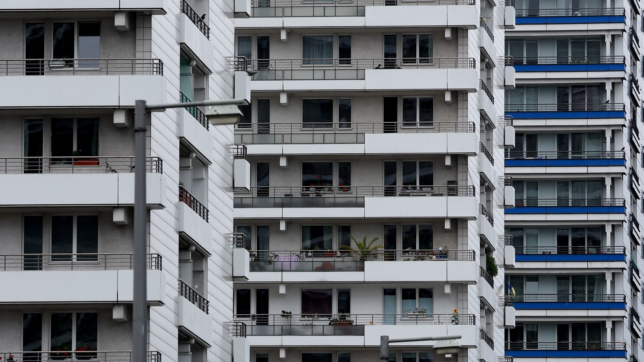 Partidos de esquerda em Berlim avançam com plano para expropriar 160 mil imóveis