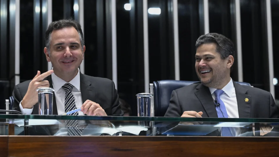 rodrigo pacheco e davi alcolumbre