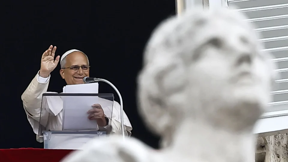 saúde papa leão xiv câncer