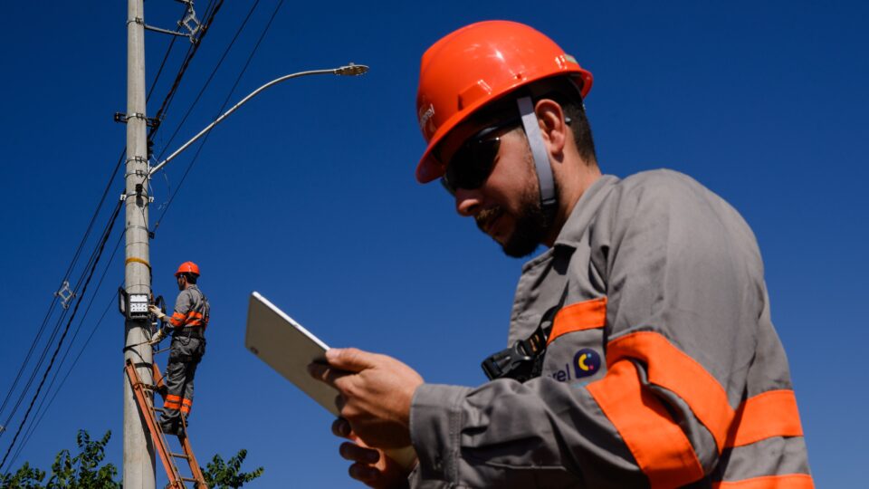 Cooperativas brasileiras iniciam oferta de planos próprios de telefonia móvel