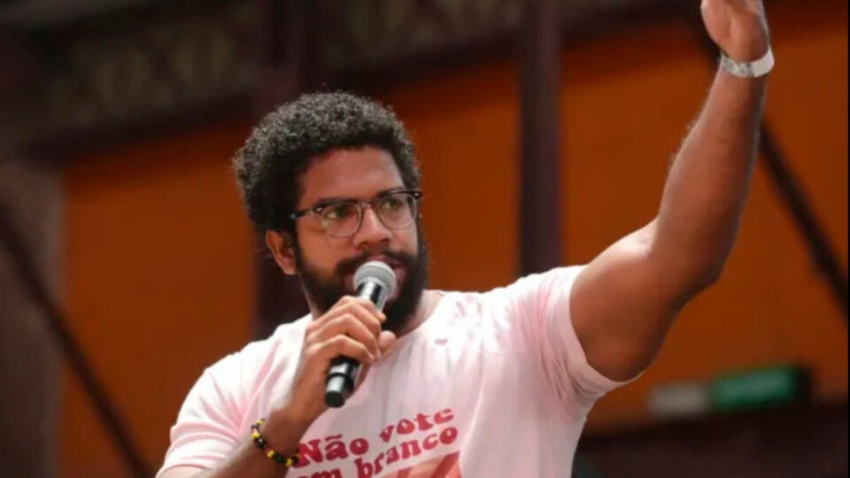 TSE rejeita ação contra comunista que associou incêndio na UFPE a Flávio