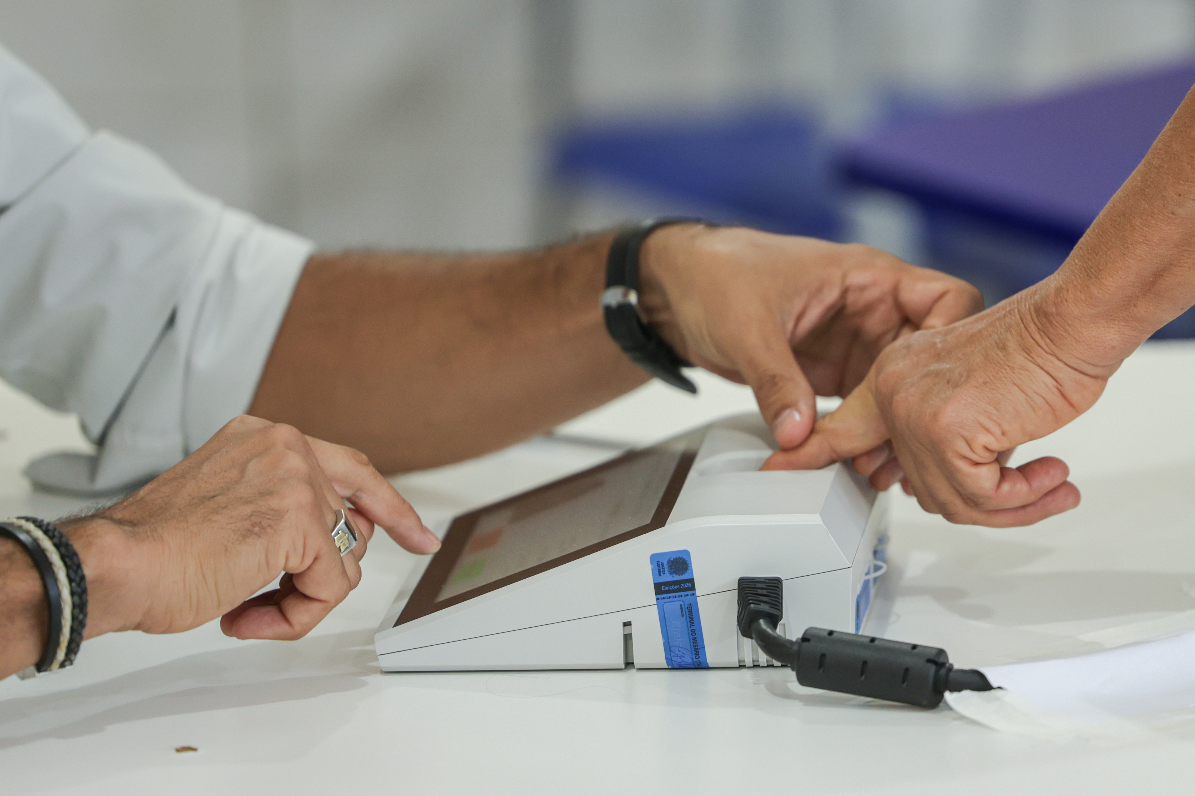Eleitores não podem ser presos dias antes do 2º turno, mas lei prevê três exceções